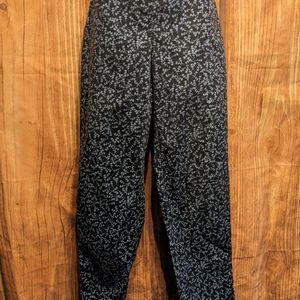 4 for $20 J Jill ditzy print pant